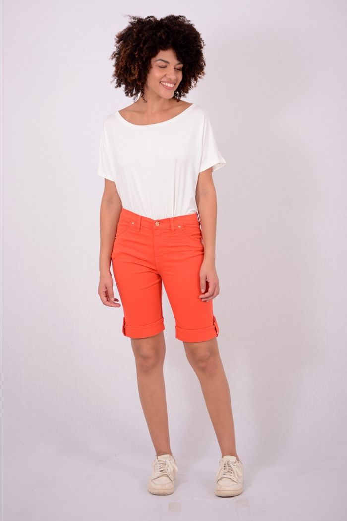 BERMUDA SARJA PEDAL COM BOTÃO